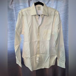 Men’s Brooks Brothers LS white dress shirt shirt